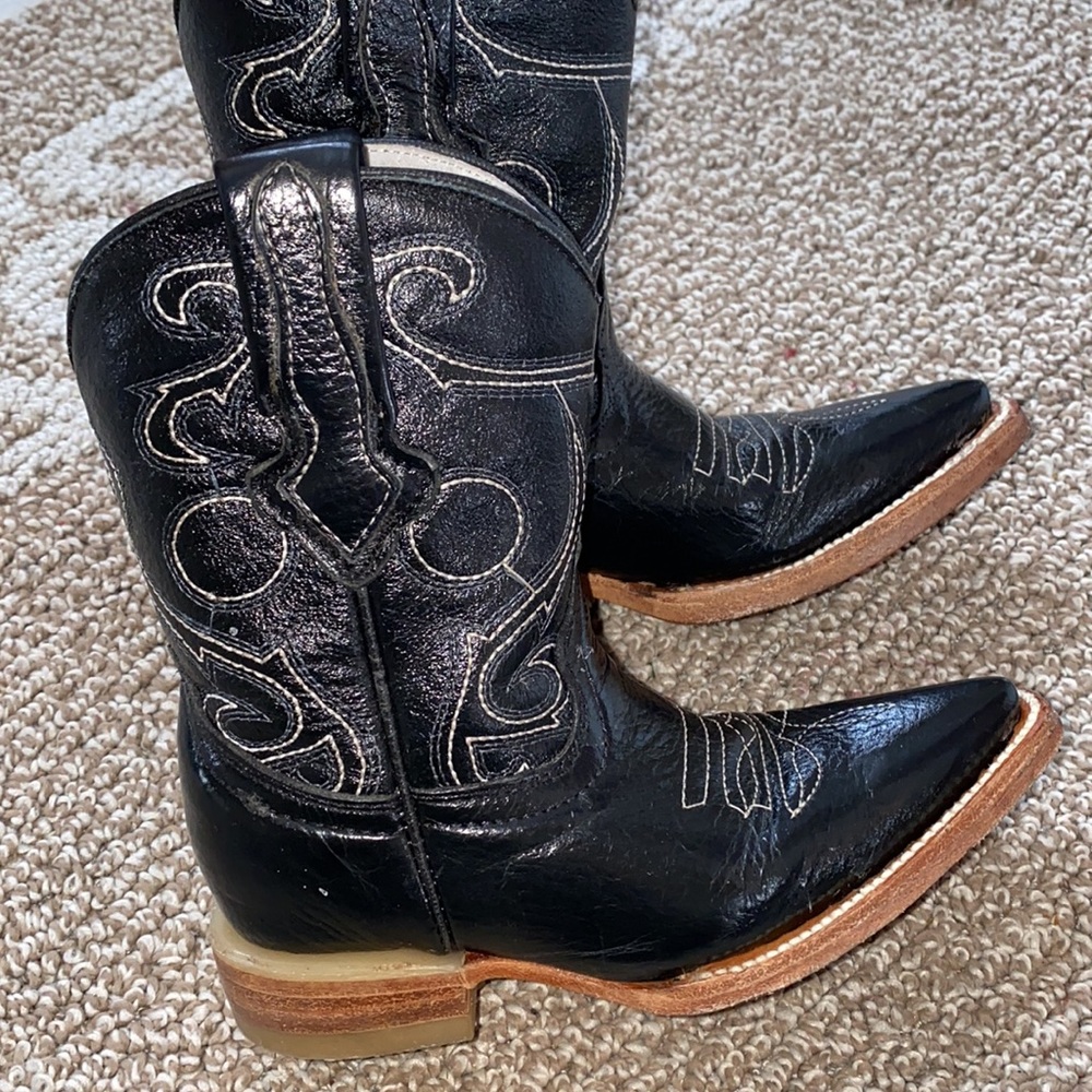 Dos de Oro Black Premium Leather Cowboy Boots